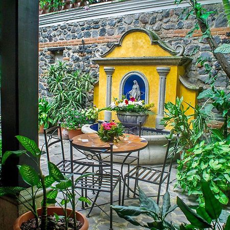 Don Valentino Hotel Antigua Eksteriør billede