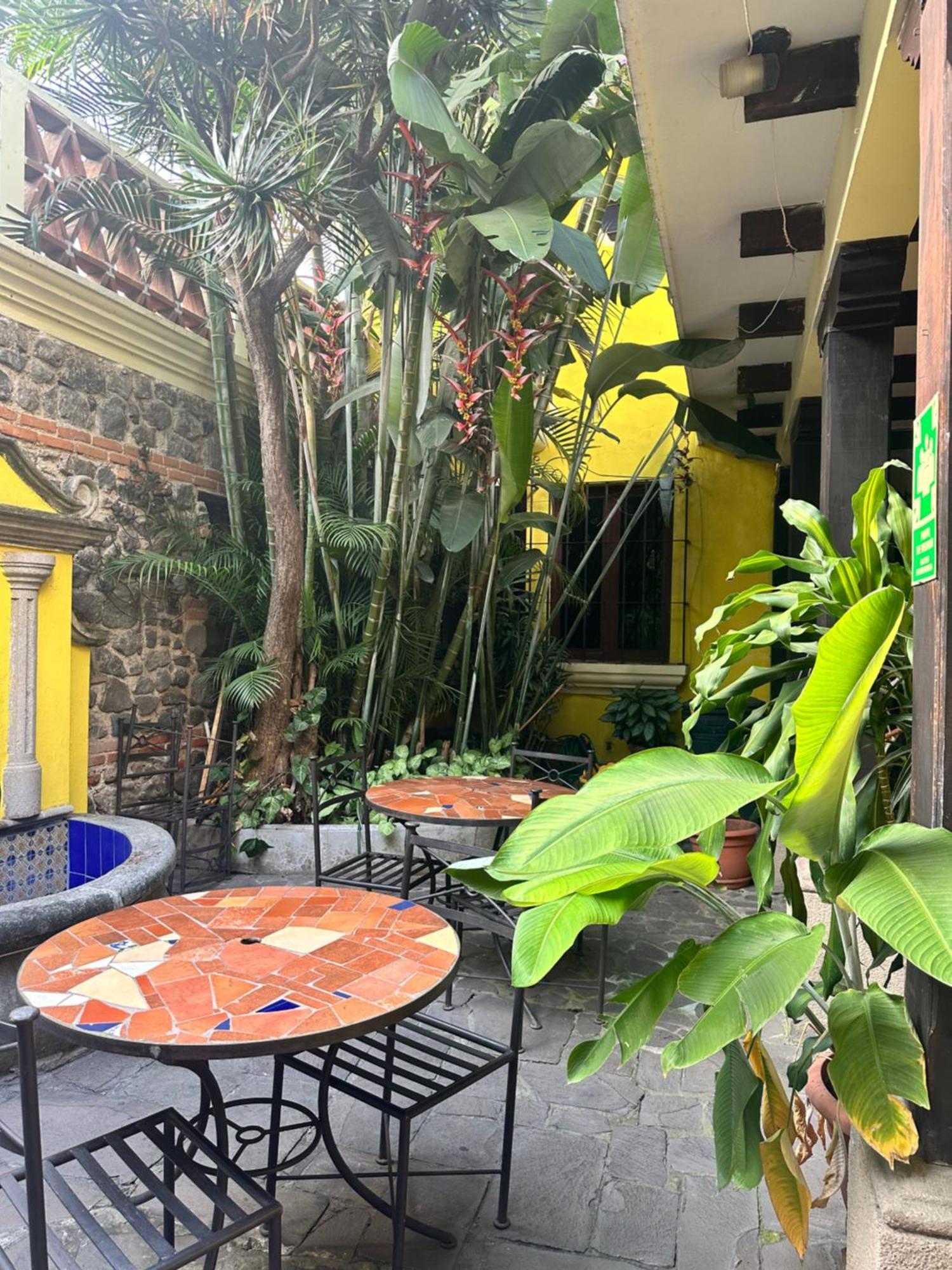 Don Valentino Hotel Antigua Eksteriør billede