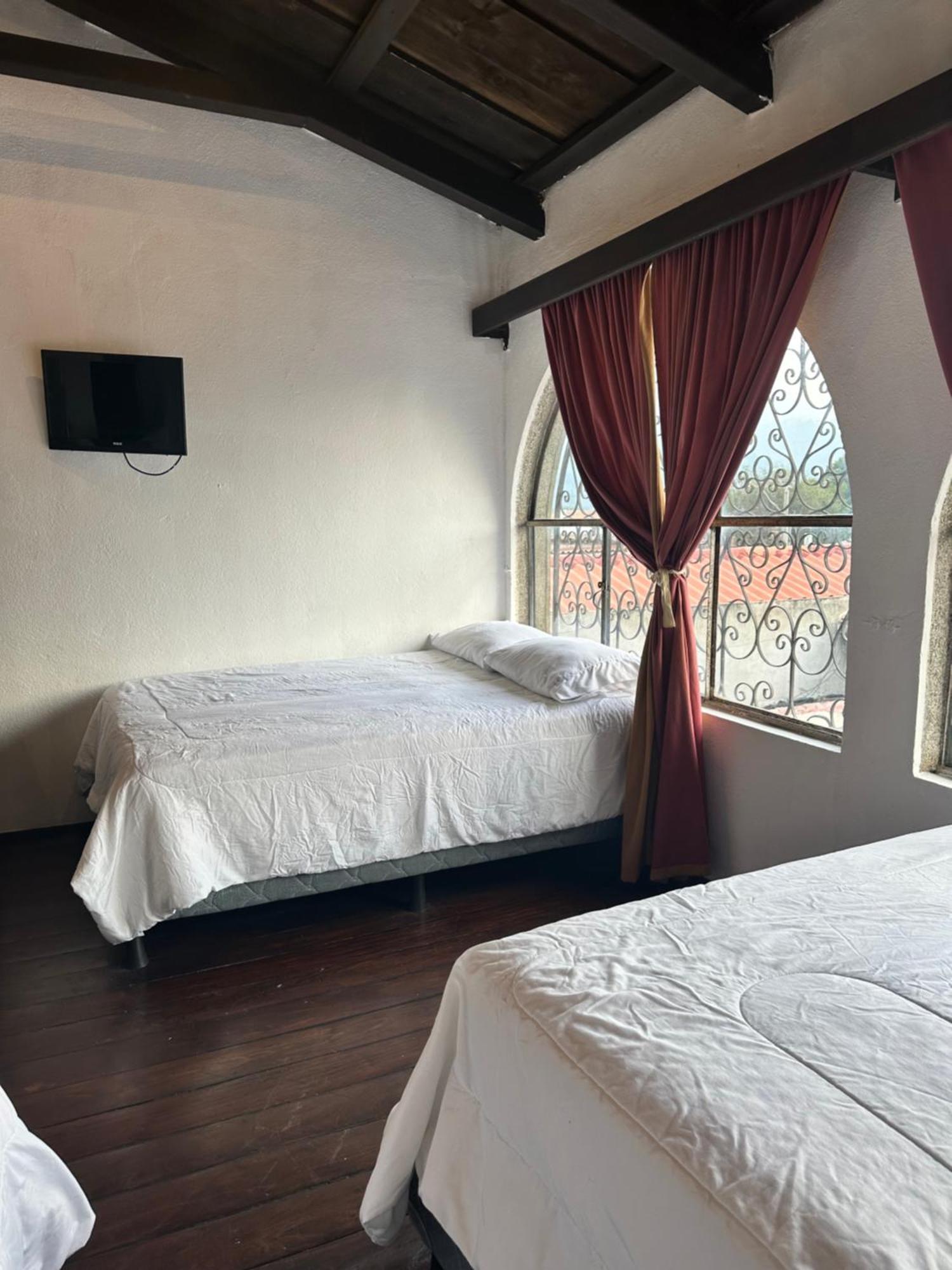Don Valentino Hotel Antigua Værelse billede