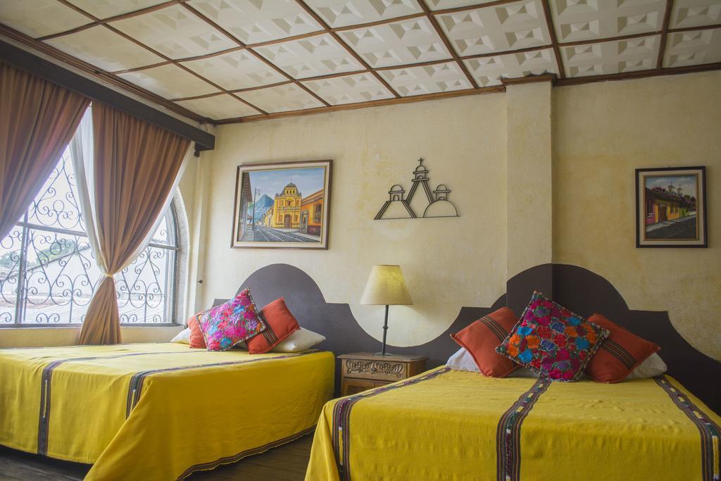 Don Valentino Hotel Antigua Eksteriør billede
