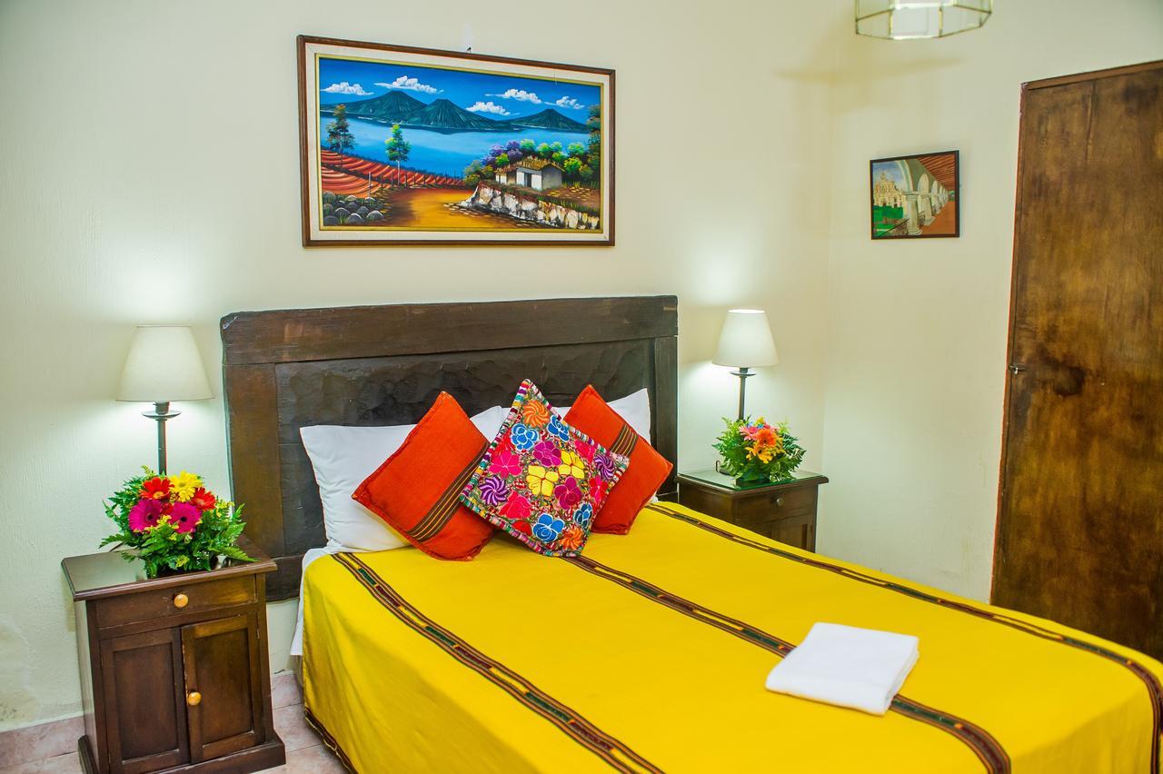 Don Valentino Hotel Antigua Eksteriør billede