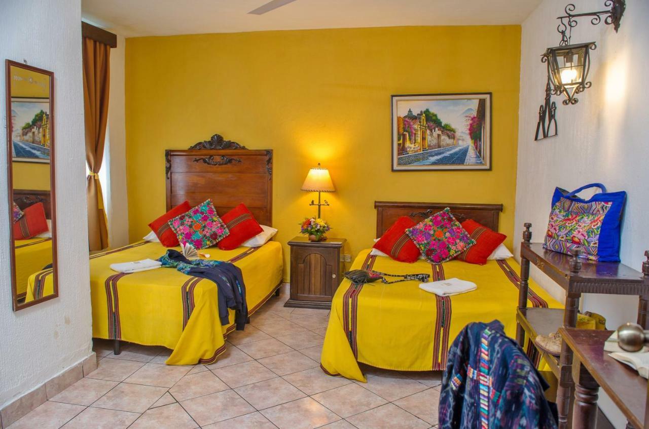 Don Valentino Hotel Antigua Eksteriør billede