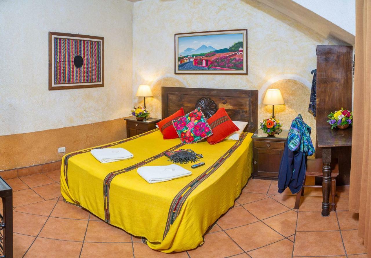 Don Valentino Hotel Antigua Eksteriør billede